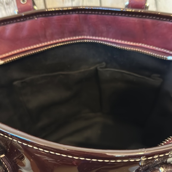Coach Ashley rare liquid glass Patent Leather Gallery tote in deep Cabernet! - Picture 9 of 16